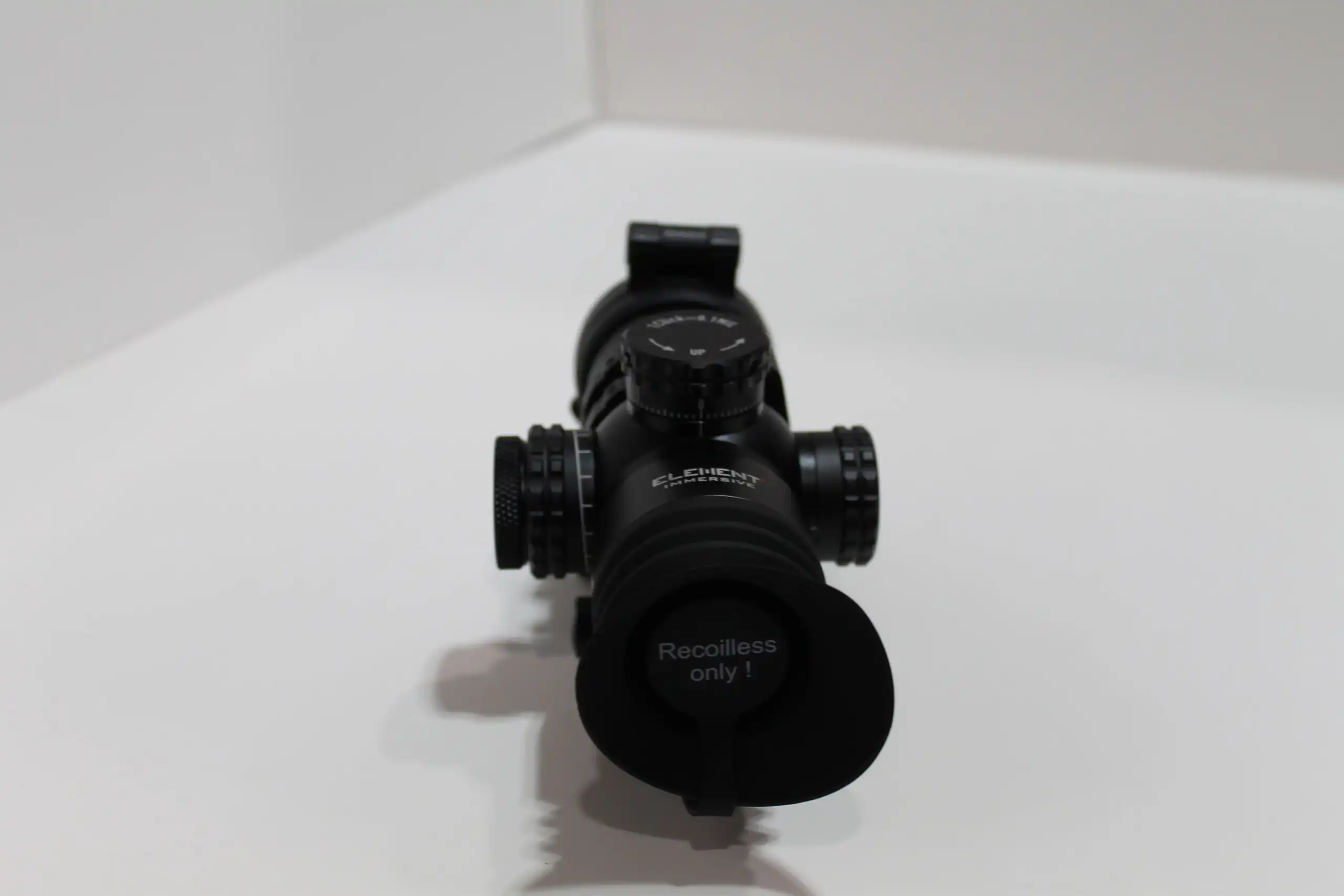 Element Immersive Series 10x40 - Image 2